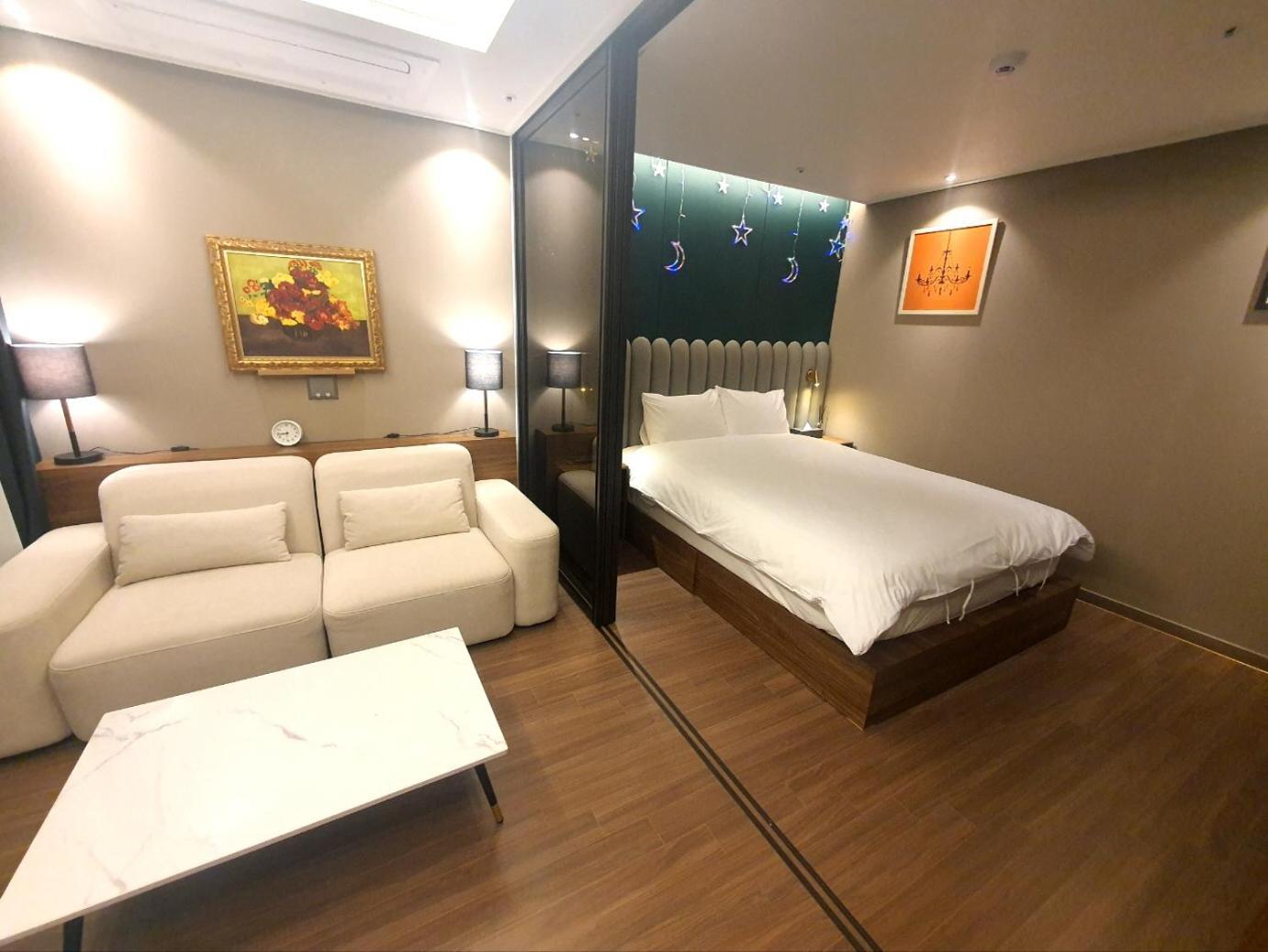 Hotel Raviens라비앙즈 Busan Esterno foto